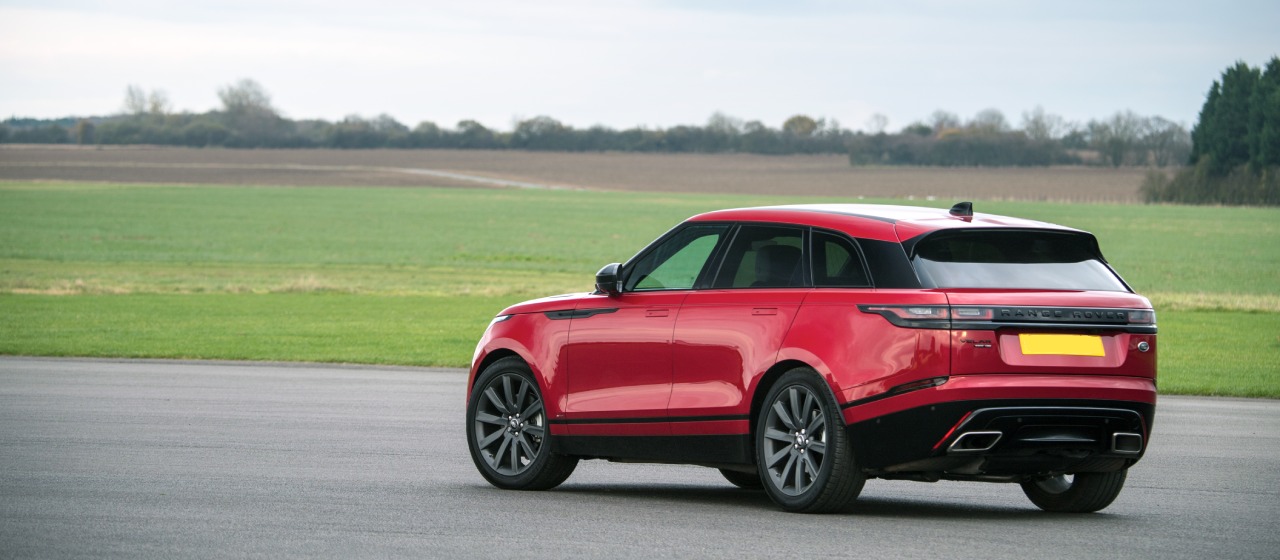 Range Rover Velar R Dynamic Vs Se Approved Used Range Rover Velar R Dynamic HSE | Land Rover UK